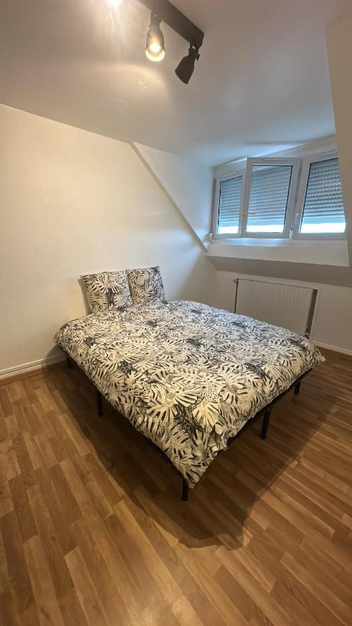 Appartement Calme, Spacieux Et Chic En Centre Ville ! Calais Exteriör bild