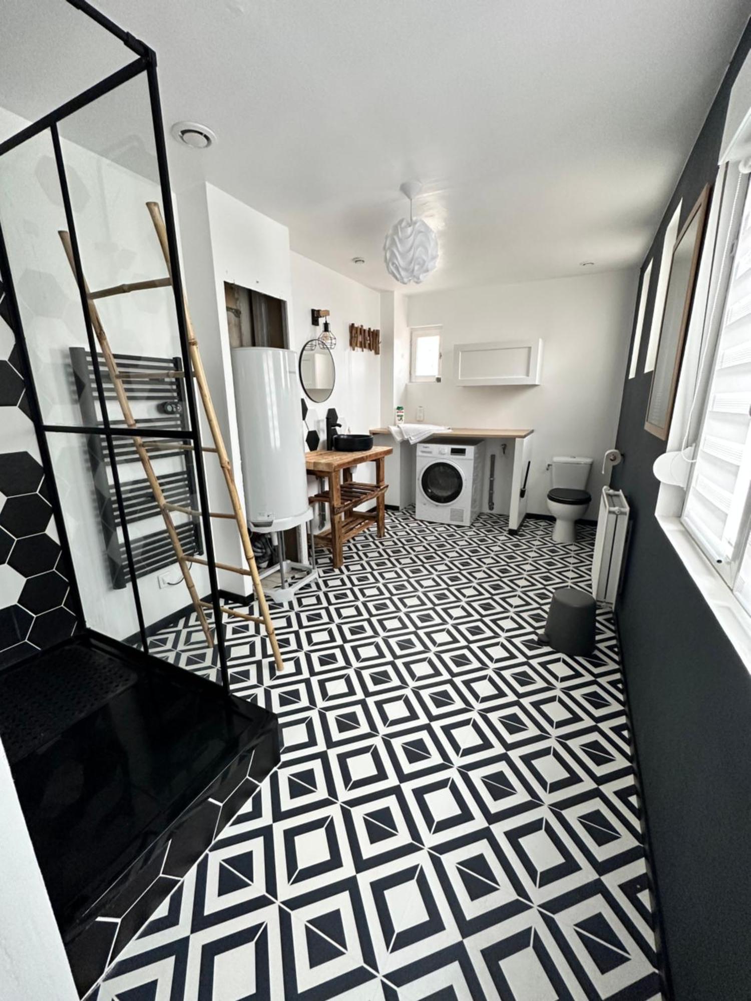 Appartement Calme, Spacieux Et Chic En Centre Ville ! Calais Exteriör bild